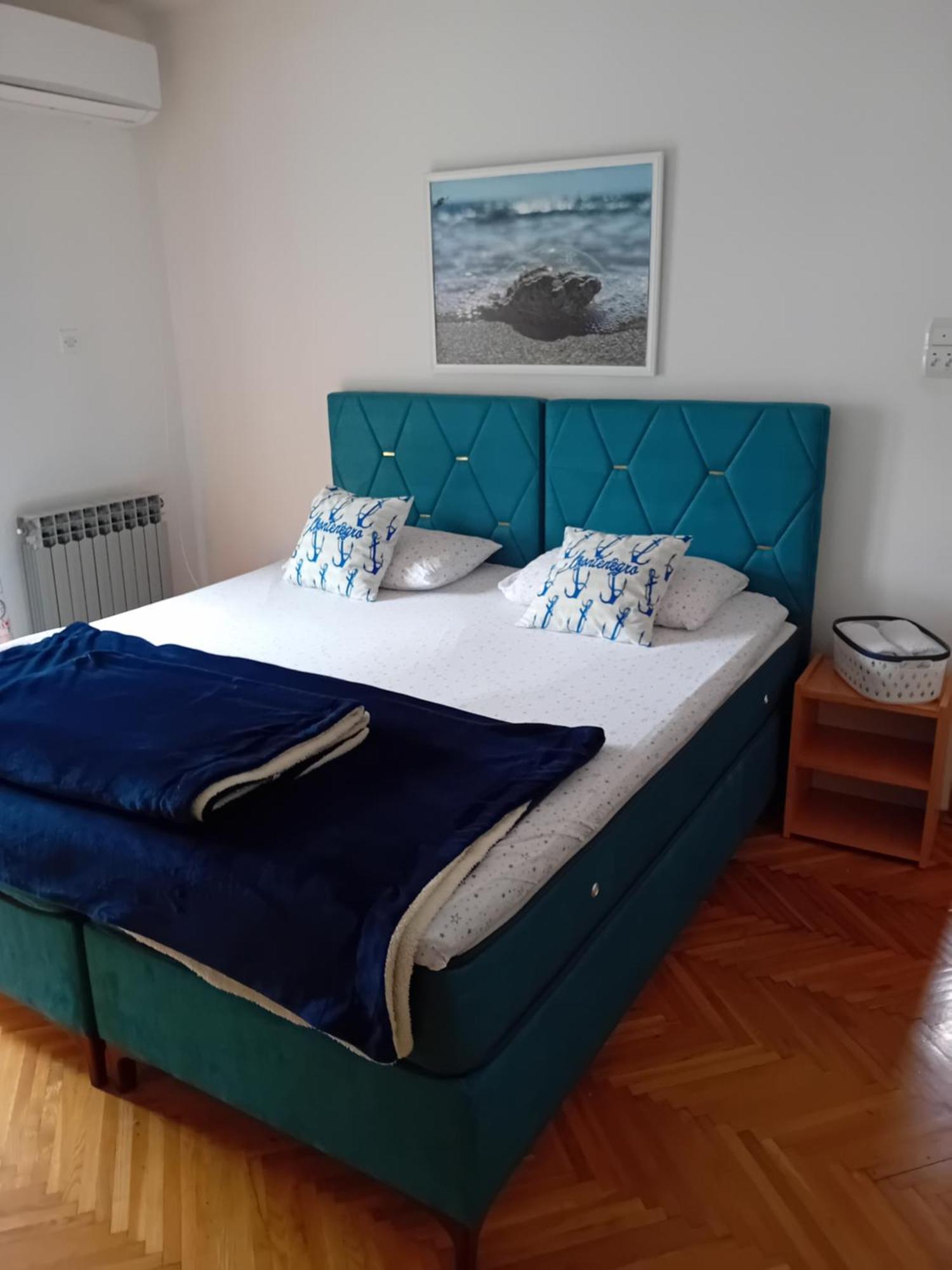 Guest House Vila Bak Budva Exterior photo
