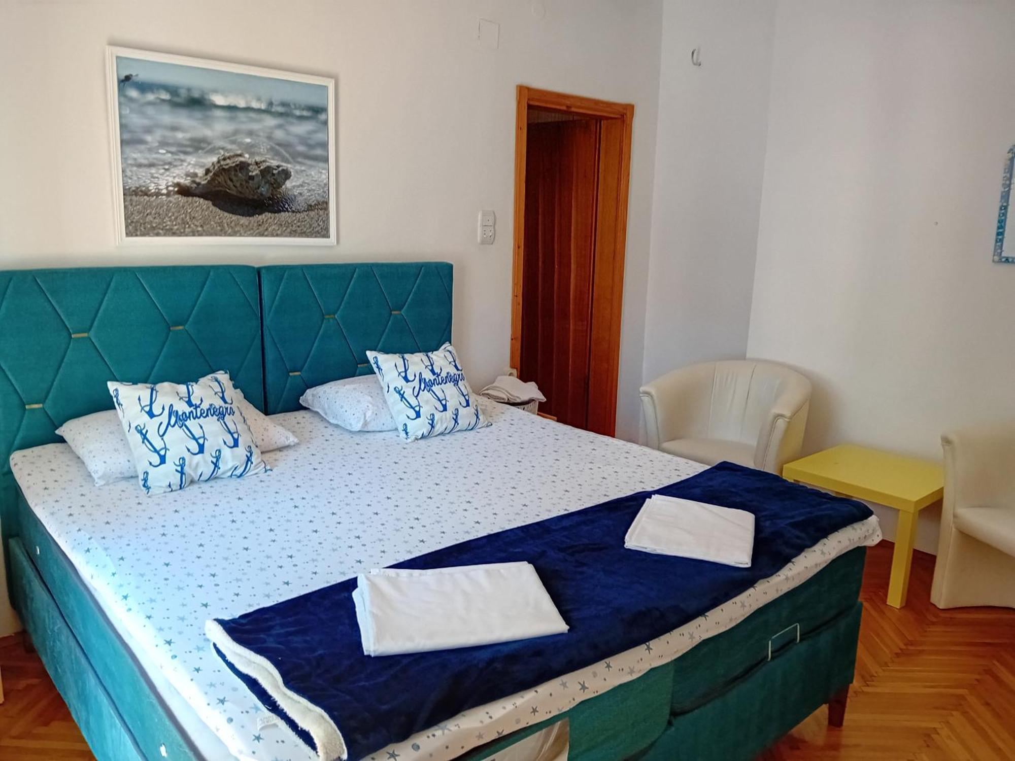 Guest House Vila Bak Budva Exterior photo