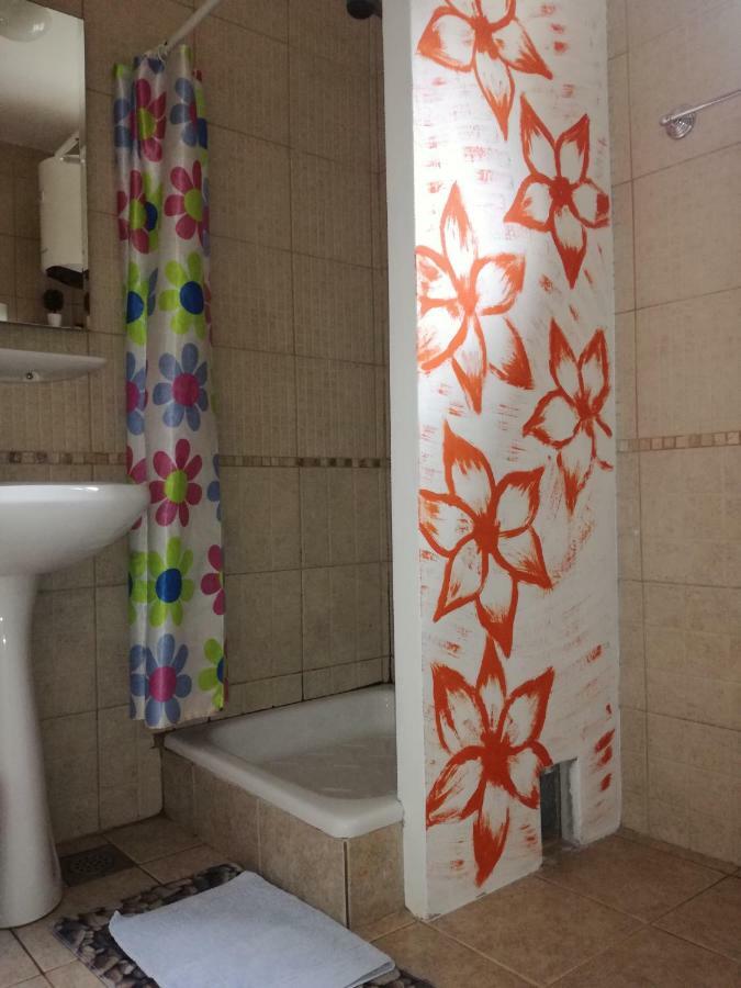 Guest House Vila Bak Budva Exterior photo